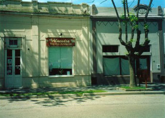 Librería de López y Talabartería De Bernardi